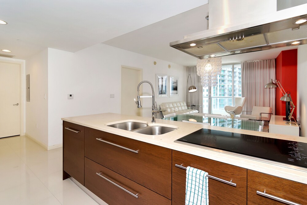 Icon Residences