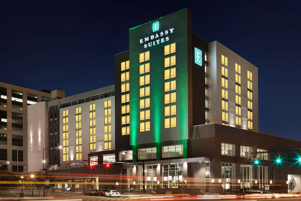 Embassy Suites Charlotte Uptown